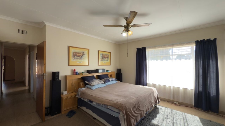 3 Bedroom Property for Sale in Stilfontein Ext 4 North West